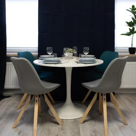 Modernes 2 Apartment, 6 Personen, Wifi