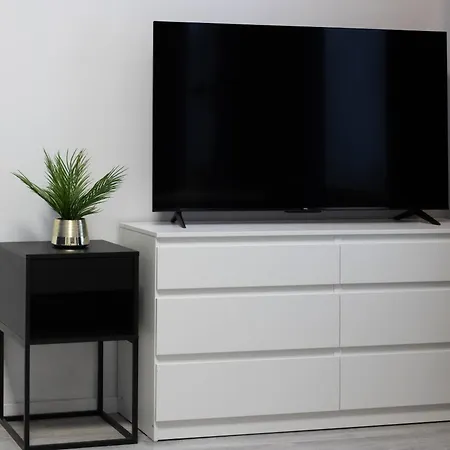 شقة Modernes 2 Apartment, 6 Personen, Wifi