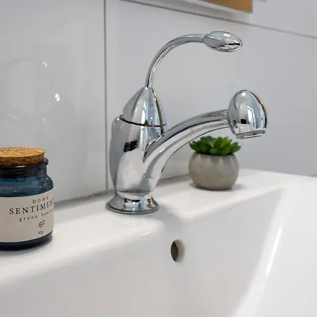 Modernes 2 Apartment, 6 Personen, Wifi Wuppertal