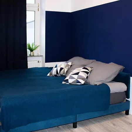 شقة Modernes 2 Apartment, 6 Personen, Wifi