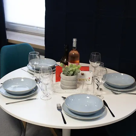 Modernes 2 Apartment, 6 Personen, Wifi