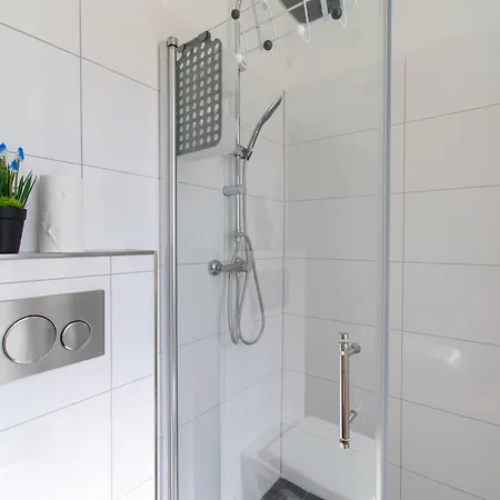 Apartmán Livesto Easytrip Ii Modernes 2 Apartment, 6 Personen, Wifi Wuppertal